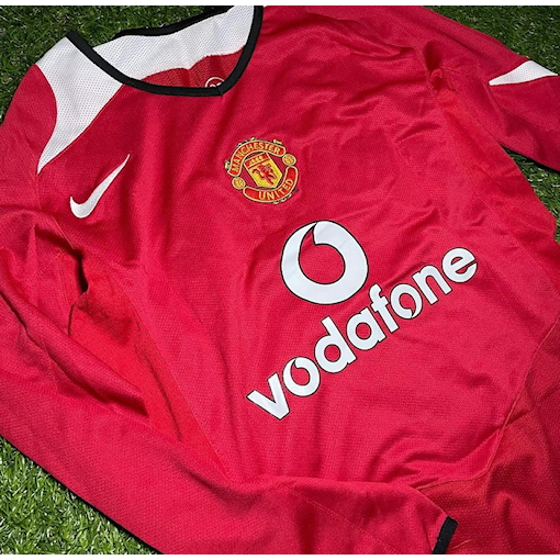 Picture of Manchester United 04/05 Home Ronaldo Long-sleeve