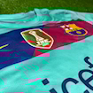 Picture of Barcelona 10/11 Away Messi