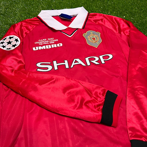 صورة Manchester United 1999 Home Long-sleeve
