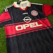 Picture of Bayern Munich 97/99 Home
