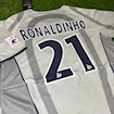 Picture of PSG 01/02 Away Ronaldinho