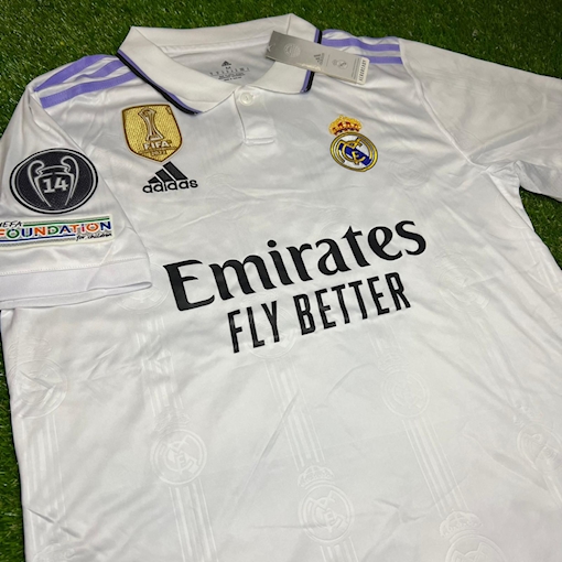صورة Real Madrid 22/23 Home UCL Badges