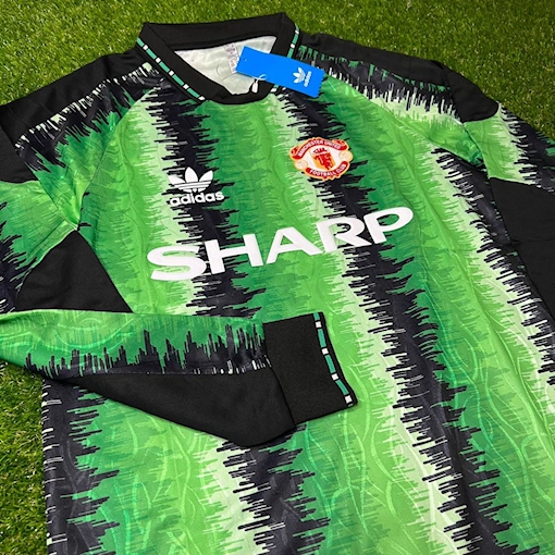 Picture of Manchester United 90/92 GK Long Sleeve