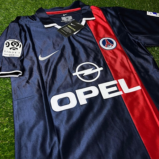 Picture of PSG 01/02 Home Ronaldinho