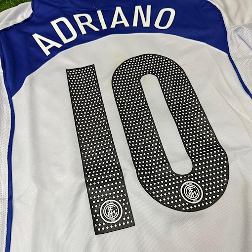 صورة Inter Milan 04/05 Away Adriano 
