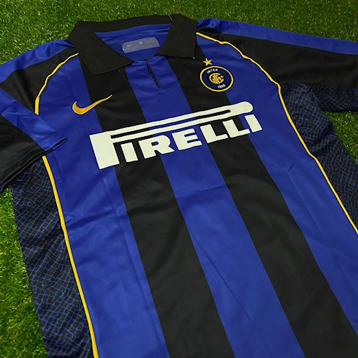 Picture of Inter Milan 01/02 Home Ronaldo