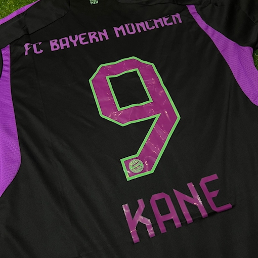 Picture of Bayern Munich 23/24 Away Kane