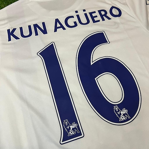 Picture of Manchester City 13/14 Away Kun Aguero
