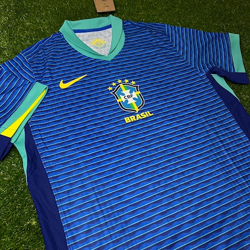 صورة Brazil 2024 Player Version Blue