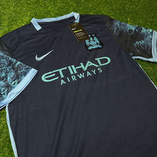 Picture of Manchester City 15/16 Away 