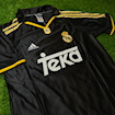 Picture of Real Madrid 99/01 Away Raul