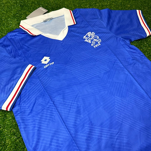 Picture of Netherlands 1992 Away