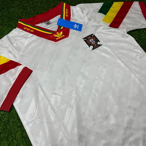 Picture of Portugal 92/94 Away