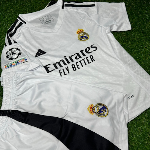 Picture of Real Madrid 24/25 Home Kids UCL Badge