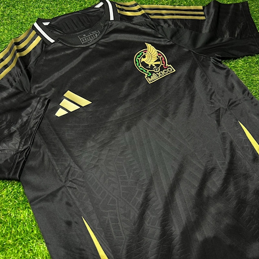 Picture of Mexico 2024  Player Version Black Player Version