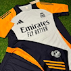 Picture of Real Madrid 24/25 Training Kit White / Orange