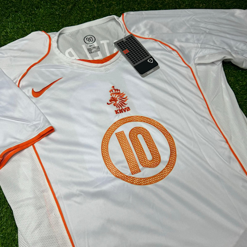 Picture of Netherlands 2004 Away V.Nistelrooy