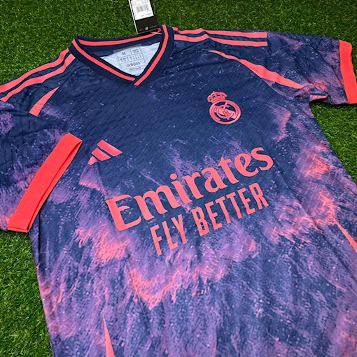 Picture of Real Madrid 24/25 Special Galaxy Player Version