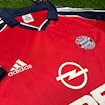 Picture of Bayern Munich 00/01 Home