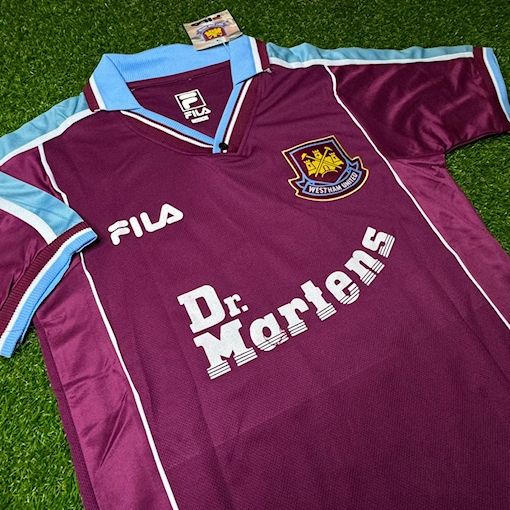 Picture of West Ham 99/01 Home Di Canio