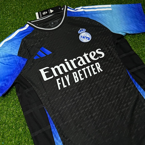 Picture of Real Madrid 24/25 Special Player Version Blue/Black