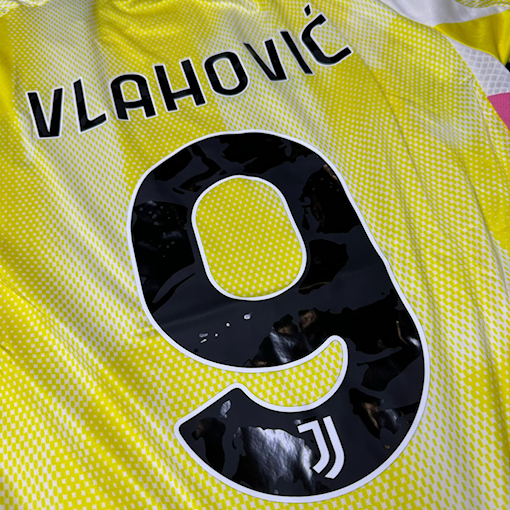 Picture of Juventus 24/25 Away Vlahović 