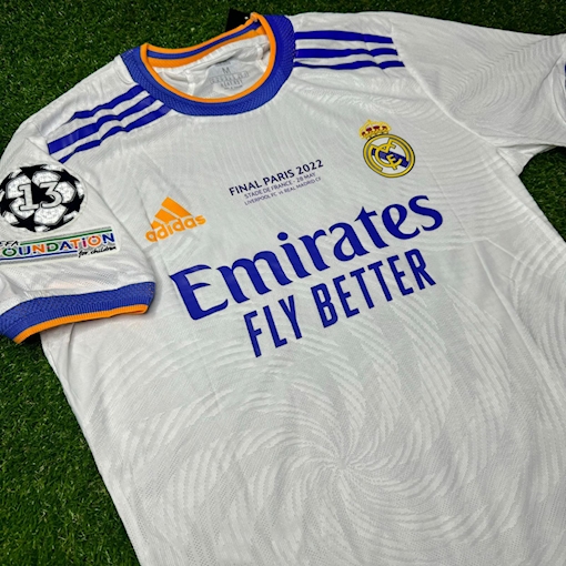 Picture of Real Madrid 21/22 Home Benzema Player Version