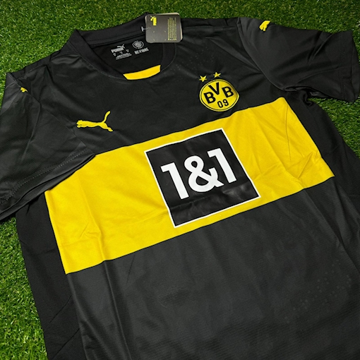 Picture of Dortmund 24/25 Away