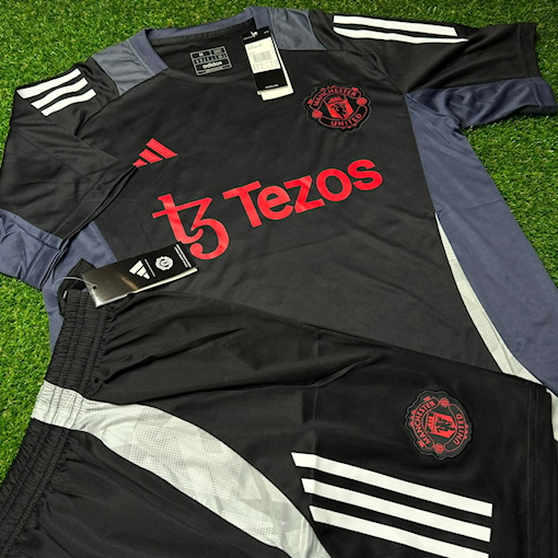 Picture of Manchester United  2024 Training Kit Black/Grey