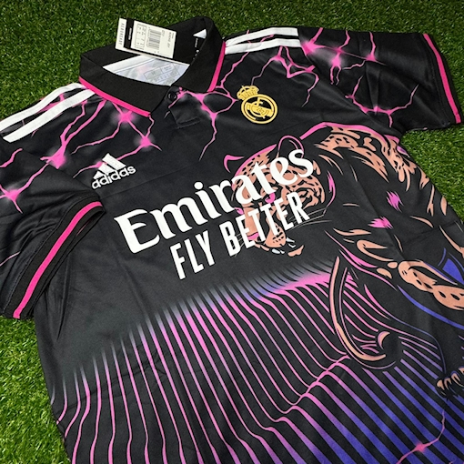 Picture of Real Madrid 24/25 Special Jaguar Version Black/Pink -  Polo