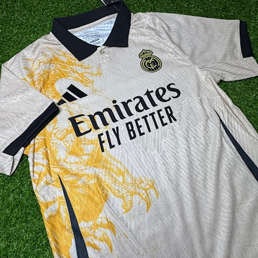 Picture of Real Madrid 24/25 Special Dragon Edition Player Version White/Yellow