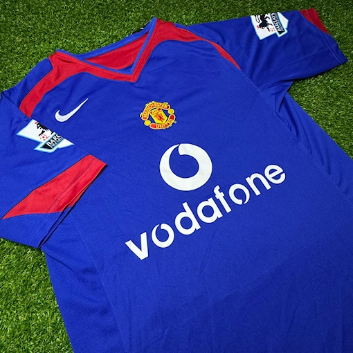 Picture of Manchester United 05/06 Away Ronaldo 