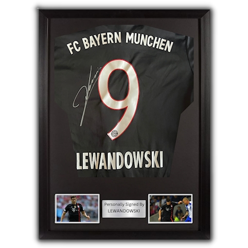 Picture of Lewendolski signed & framed