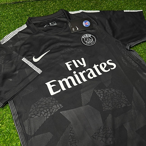 صورة PSG 17/18 Third