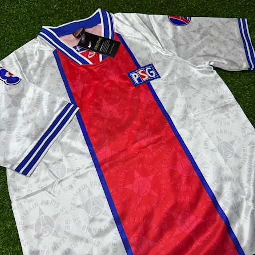 Picture of PSG 94/95 Away Weah