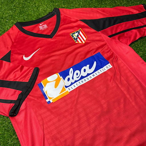 Picture of Atletico Madrid 01/02 Away F. Torres