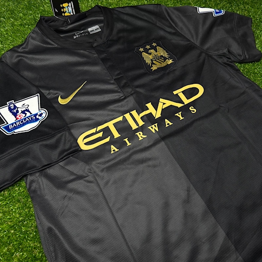 Picture of Manchester City 13/14 Away Kun Agüero