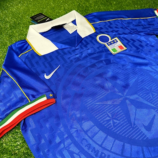 Picture of Italy 95/96 Home