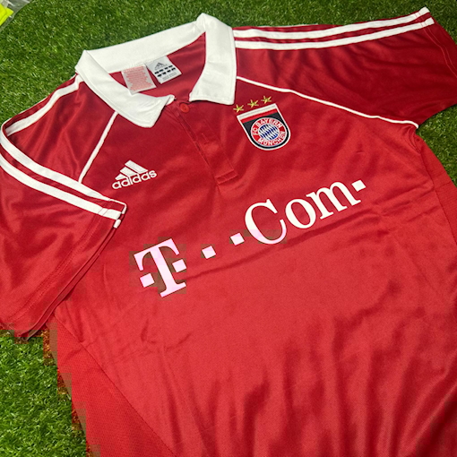 Picture of Bayern Munich 05/06 Home