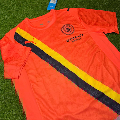صورة Manchester City 25/26 Third Leaked