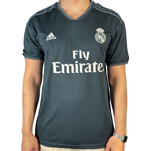 Picture of Real Madrid 18/19 Away Benzema