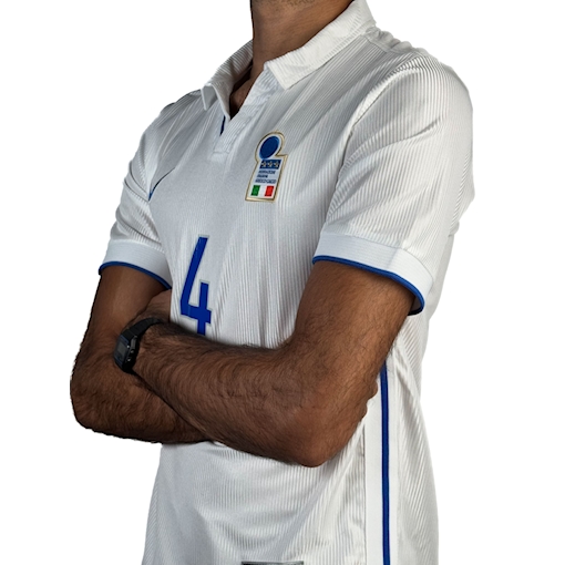 Picture of Italy 98/99 Away Cannavaro