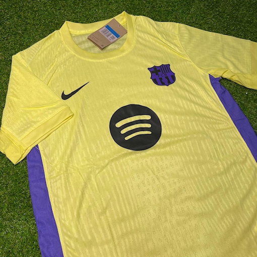 Picture of Barcelona 25/26 Yellow Edition Player Version
