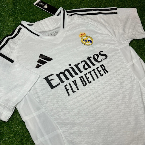 Picture of Real Madrid 24/25 Home Player Version 