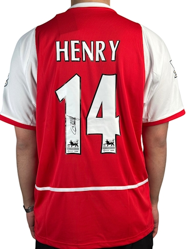 Picture of Arsenal 02/04 Home Henry Signature