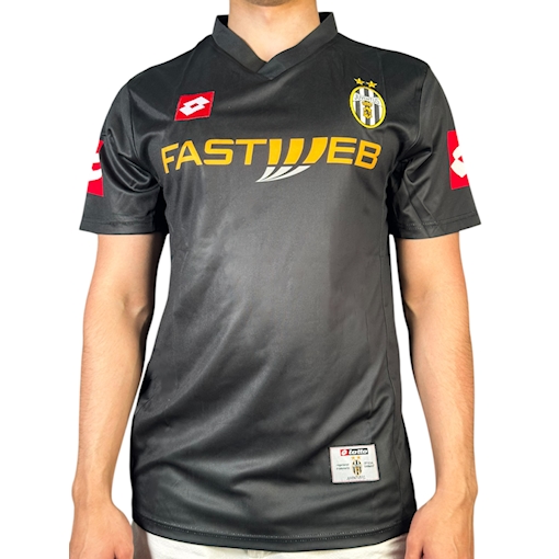 Picture of Juventus 01/02 Away