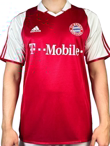 Picture of Bayern Munich 03/04 Home