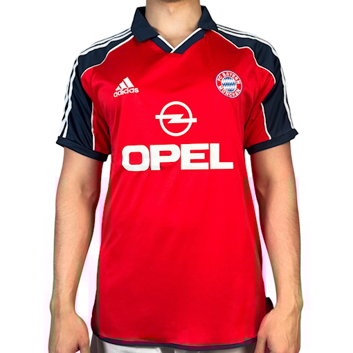 Picture of Bayern Munich 00/01 Home
