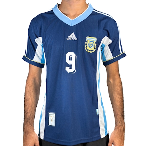 Picture of Argentina 1998 Away Batistuta