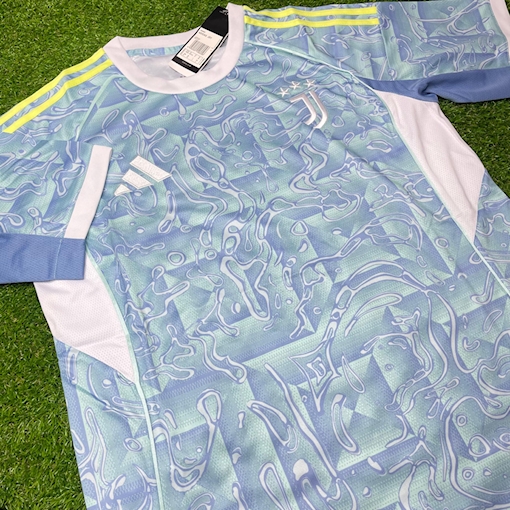 Picture of Juventus 25/26 Away